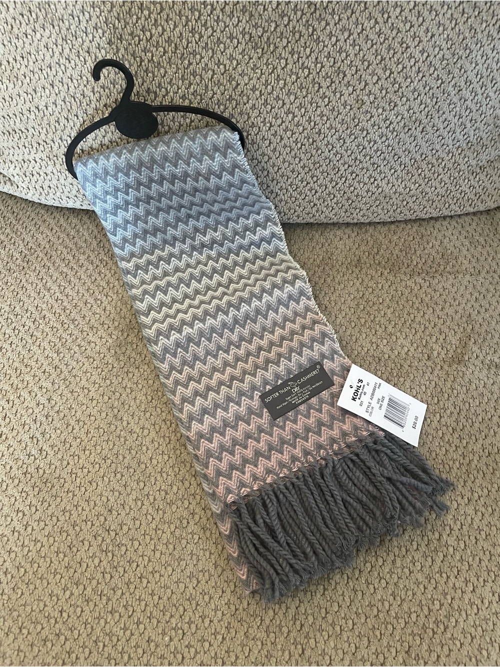 Softer Than Cashmere® D&Y Zigzag Knit Scarf in Gray and Blush